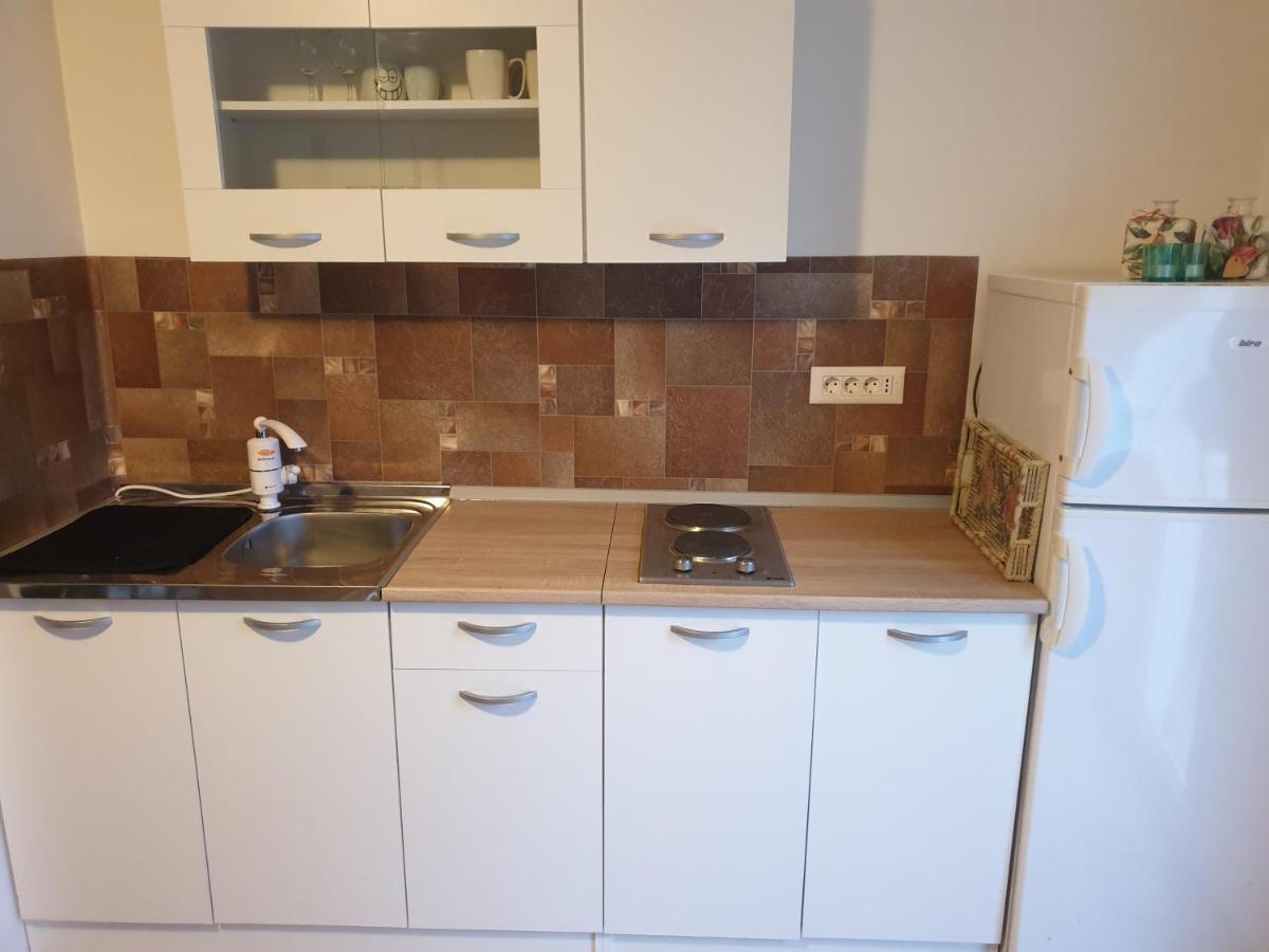 Vila Lena Meduvrsje Luaran gambar